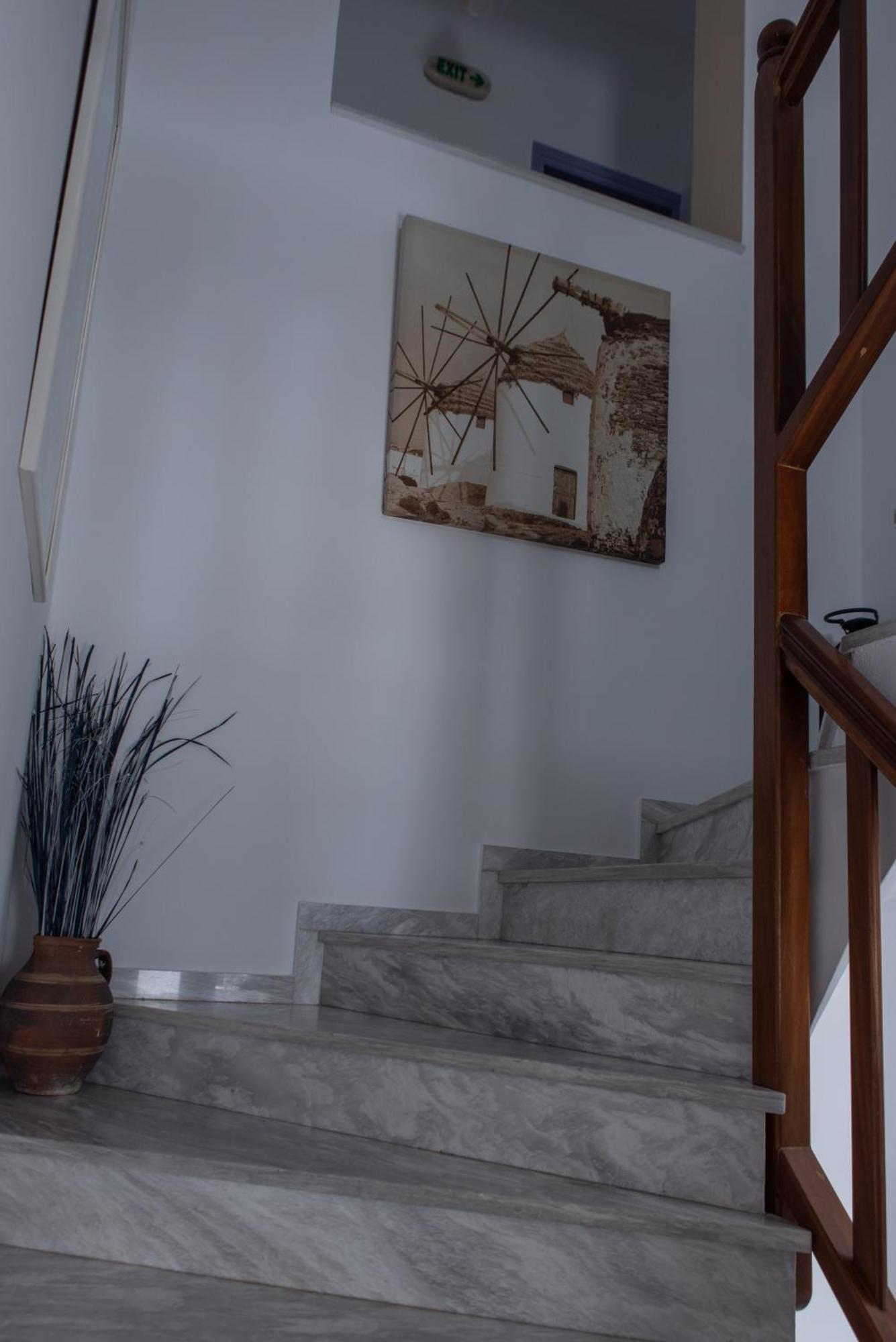 Soula Rooms Tinos Exterior photo