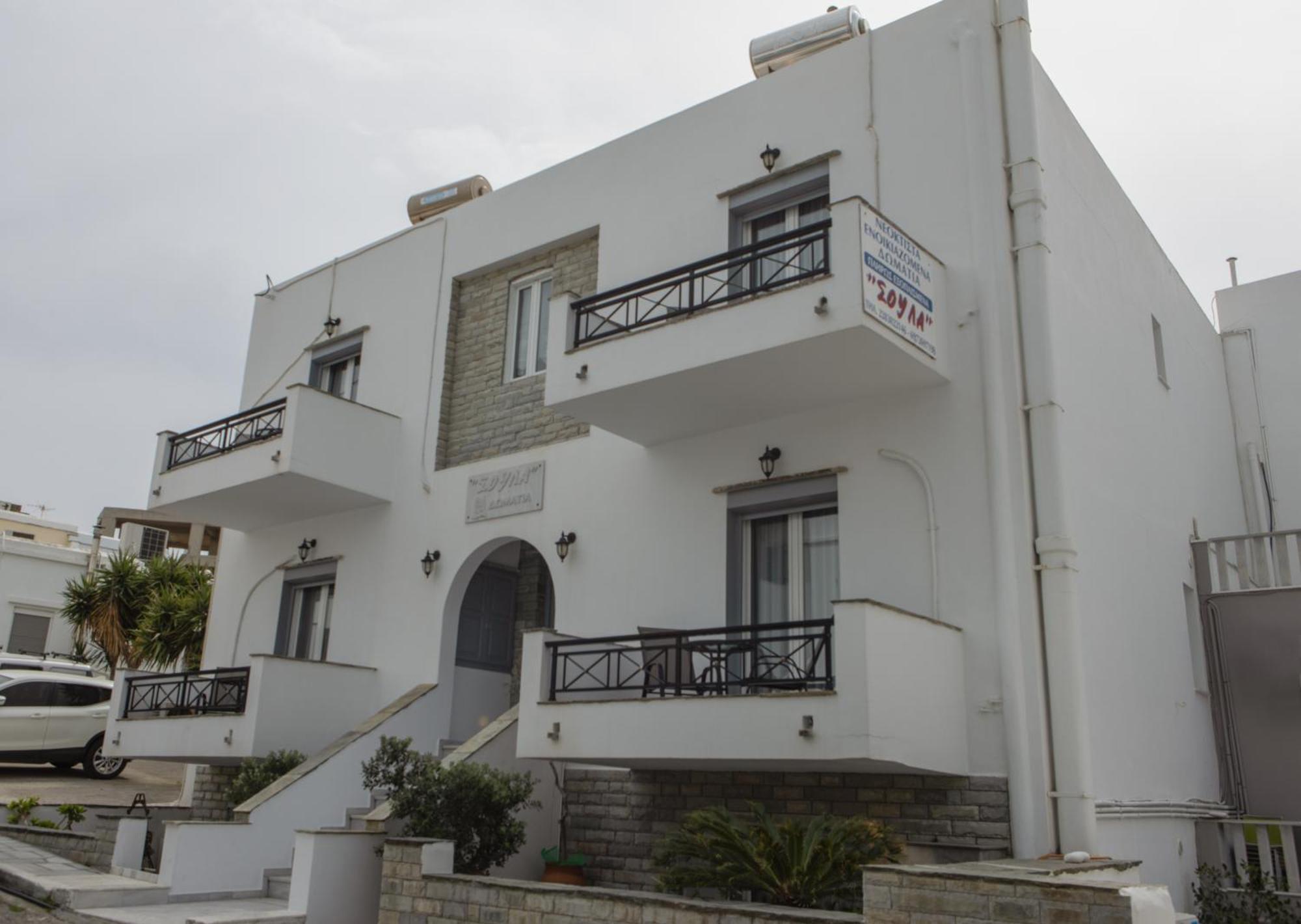 Soula Rooms Tinos Exterior photo
