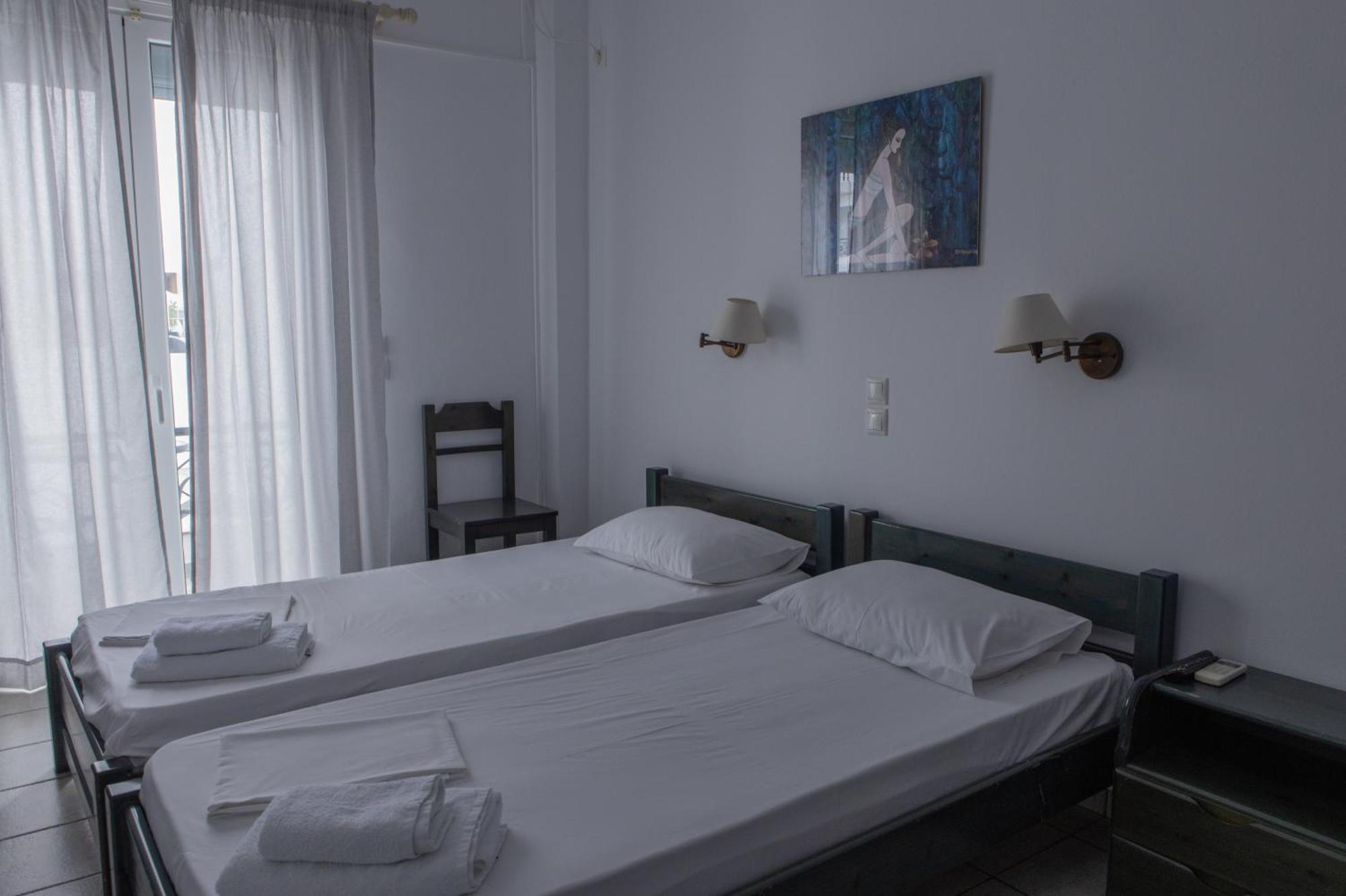 Soula Rooms Tinos Exterior photo