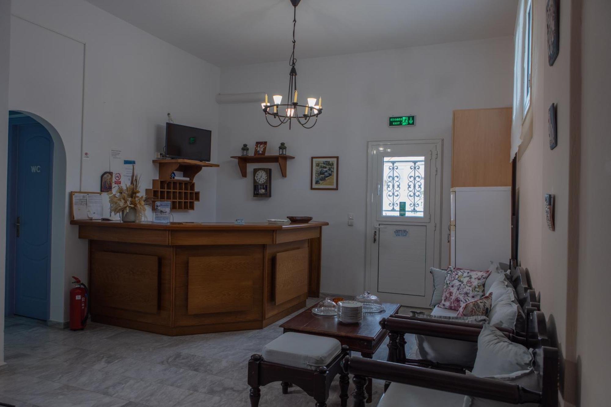 Soula Rooms Tinos Exterior photo